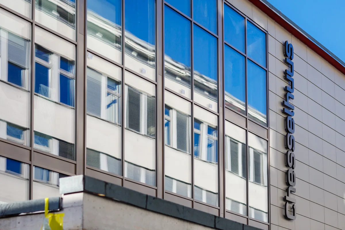 Die Fassade des Chesselhuus in Pfäffikon.